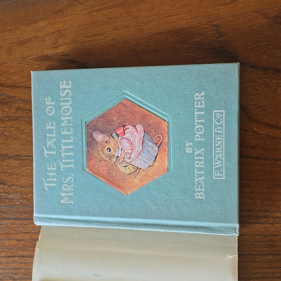 Vintage The Tale of Mrs. Tittlemouse by Beatrix Potter 1938 edition VGC - Picture 3 of 10